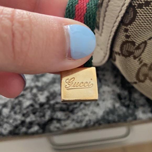 100% authentic Gucci duffle bag - Picture 7 of 11
